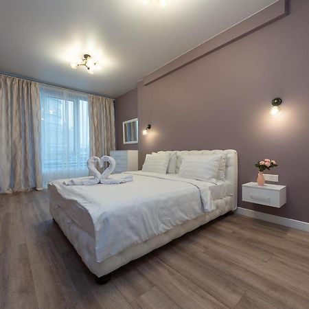 New Modern Apartments. Metro Minskaya Kijów Zewnętrze zdjęcie