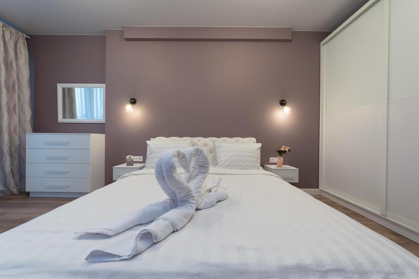 New Modern Apartments. Metro Minskaya Kijów Zewnętrze zdjęcie