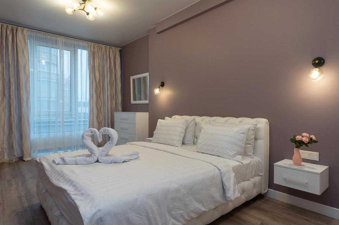 New Modern Apartments. Metro Minskaya Kijów Zewnętrze zdjęcie